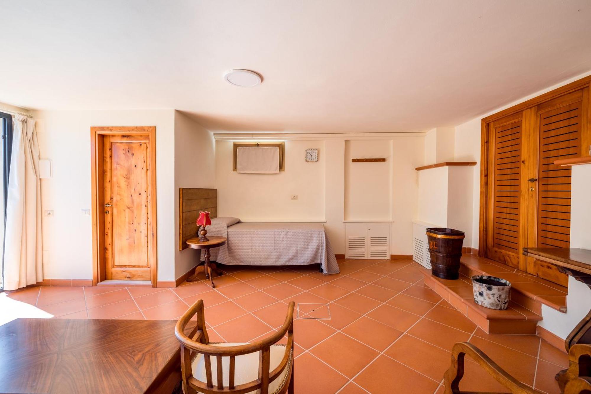 Ulignano La Catena Apartment With Pool מראה חיצוני תמונה